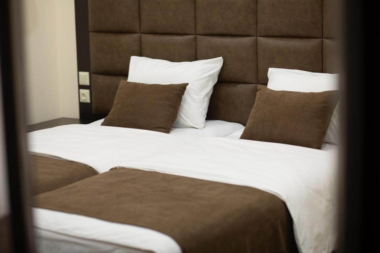 Boutique Living Hotel Єреван Екстер'єр фото