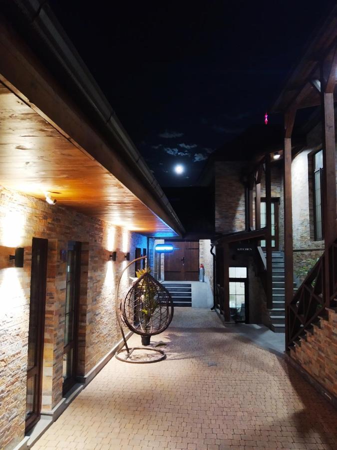 Boutique Living Hotel Єреван Екстер'єр фото